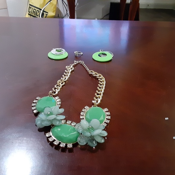 Jewerly - Picture 8 of 8